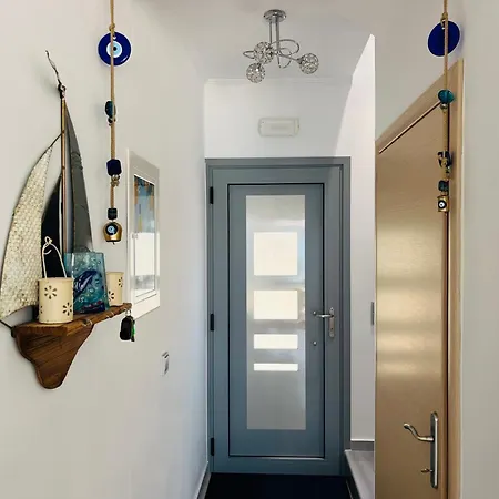 The Villa, Perigiali - Luxury Beachfront *