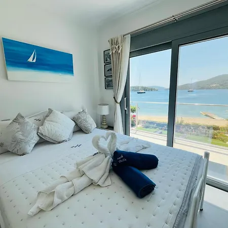 The Villa, Perigiali - Luxury Beachfront