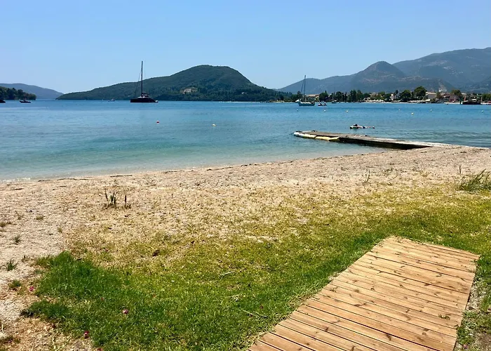 The Villa, Perigiali - Luxury Beachfront ニドリ