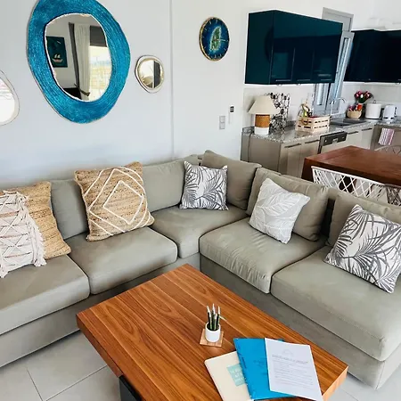 The Villa, Perigiali - Luxury Beachfront Nydri (Lefkada)