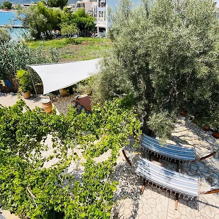 Willa The Villa, Perigiali - Luxury Beachfront Nydri (Lefkada)